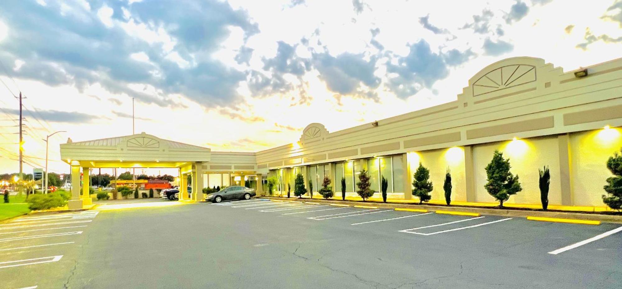 Quality Inn & Suites Mcdonough South I-75 Exterior foto